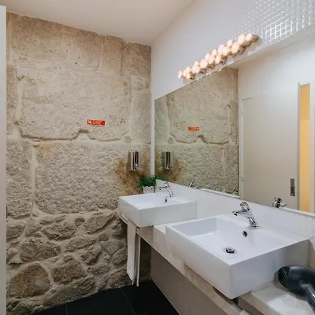 Ostello Happy Hostel&apartments Oporto
