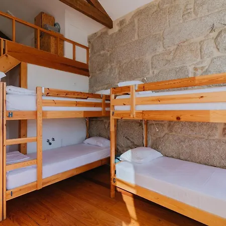 Ostello Happy Hostel&apartments Oporto