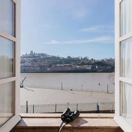 Ostello Happy Hostel&apartments Oporto